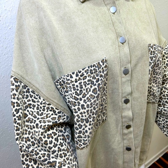 POL Denim shirt Shacket - Picture 2 of 9